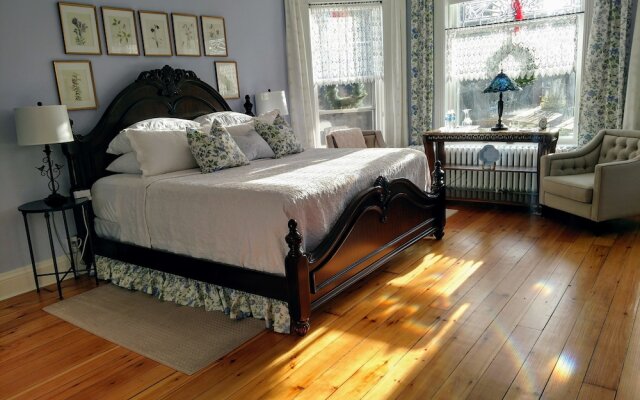 Lamberson Guest House