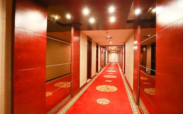 Harbour Plaza Hotel