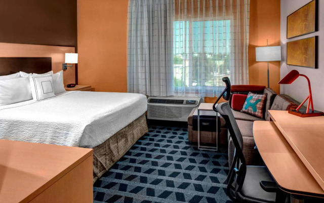 Towneplace Suites Bakersfield West