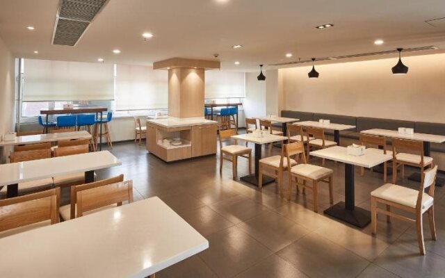 Hanting Hotel Yinchuan North Minzu Street