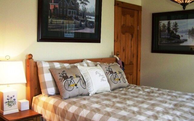 The Porch and Pillow