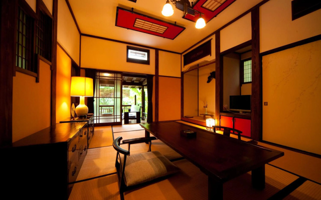 Kayausagi – Guest Rooms – Hita
