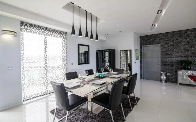 Lovely 3-bed Apartment in Maho
