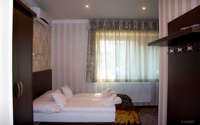 Control Motel