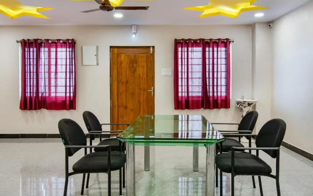Nakshatra Suites And Function Hall by OYO Rooms