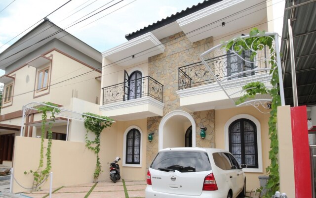 Airy ECO Sleman Seturan Gang Asrama UKDW 8 Yogyakarta