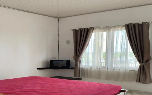Putih Salju Homestay Syariah – Guest Rooms – Indralaya