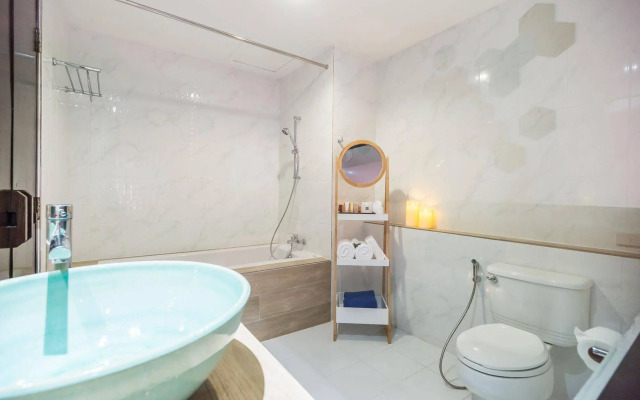 Hive Khaolak Beach Resort - Adults Only