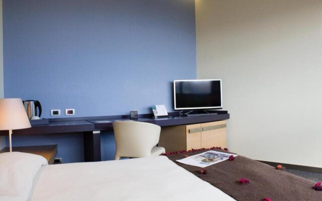 UNA HOTELS T Hotel Cagliari