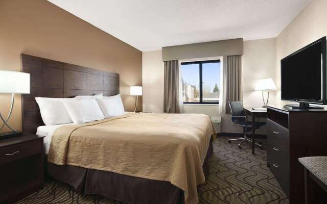 Days Inn by Wyndham Grand Forks Columbia Mall