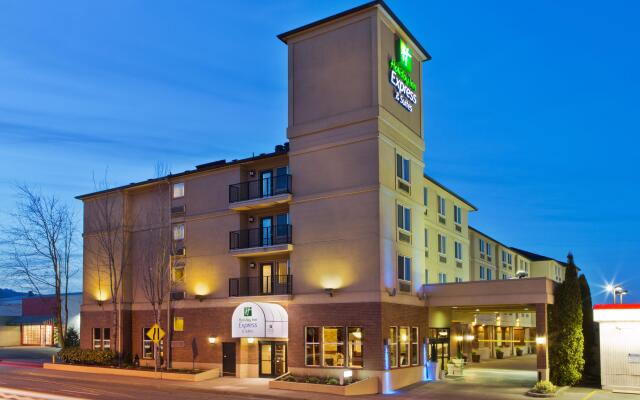 Holiday Inn Express Hotel & Suites Portland-NW Downtown, an IHG Hotel