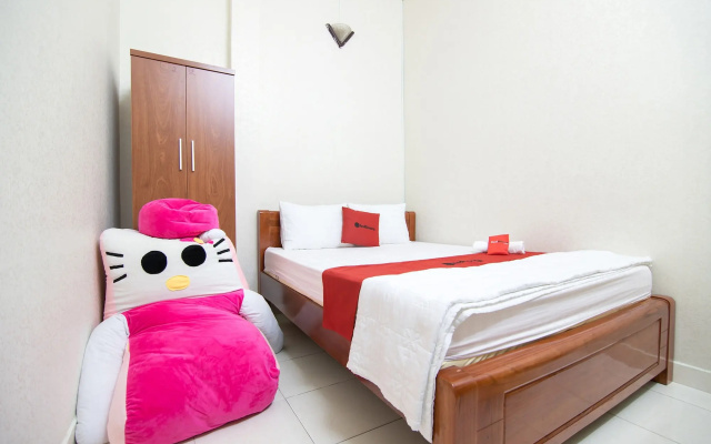 RedDoorz near Tan Son Nhat Airport 3 – Guest Rooms – Ho Chi Minh City