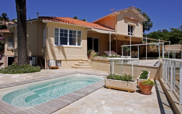 Villa LouCade