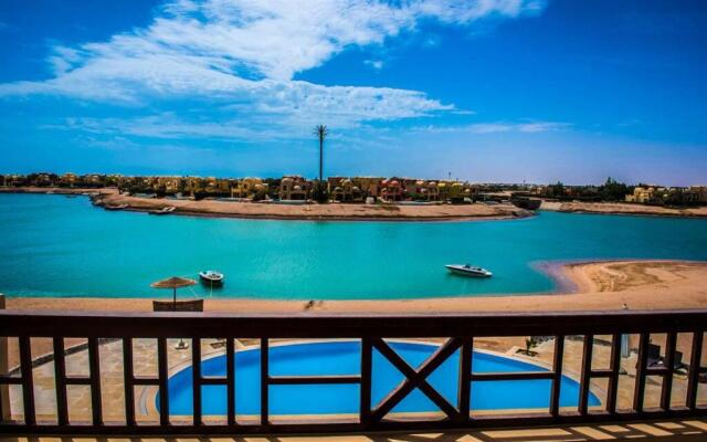 El Gouna Luxurious 2BR + Pool, Lagoon view in Sabina