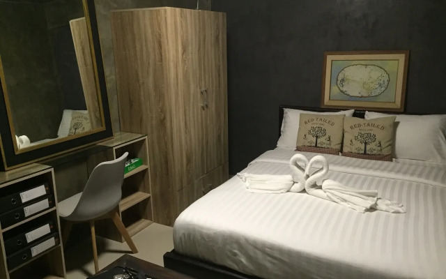 Loft 21 Apartment Romklao