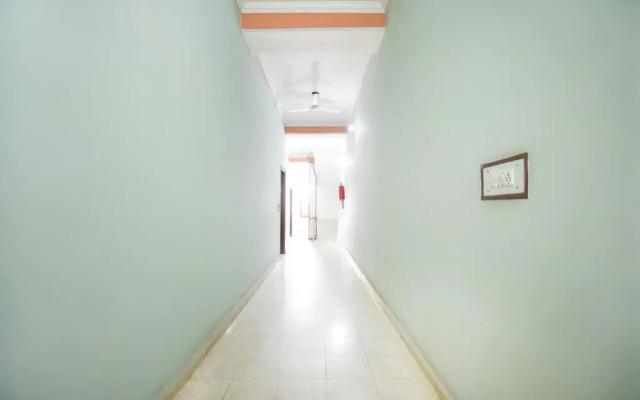 11 Inn by OYO Rooms