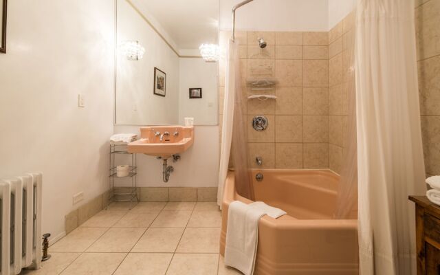 Monroe House Executive Suites