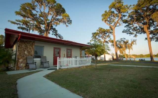 Hunnewell's Cottages