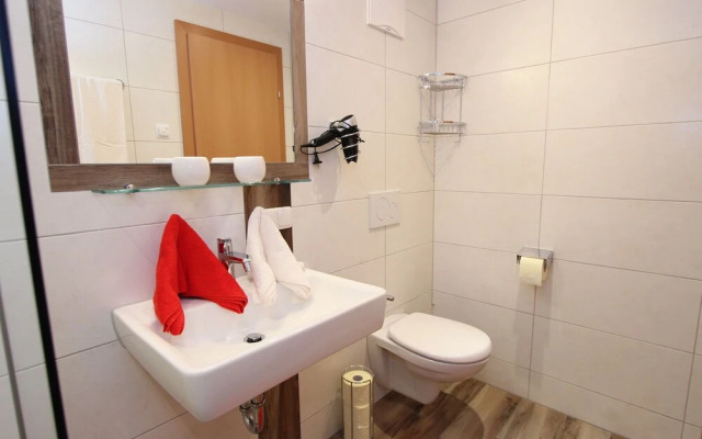 Spacious Apartment in Kleinarl near Ski Lift