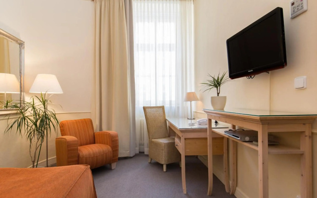 Unitas Hotel