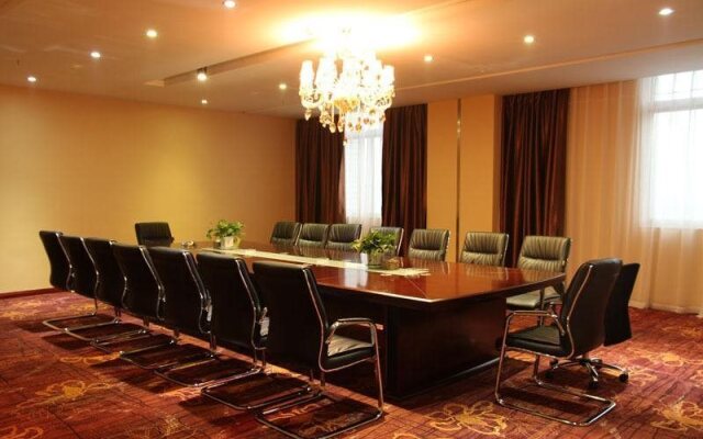 Chengdu Shenzhou Hotel