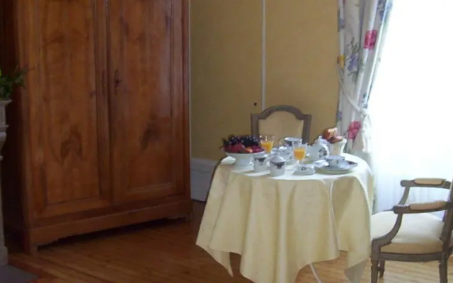 Les Terrasses de lEnclos - Enclos de lévêché