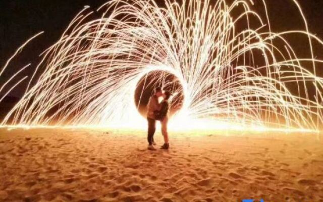 Zhongwei Moshang Fanxing Desert Star Watching Homestay