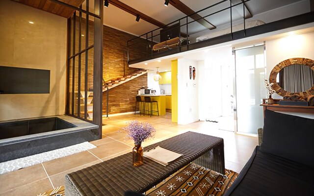 Cheongju Jade Nine Pension