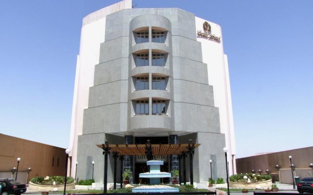 Lotus Luxor Hotel