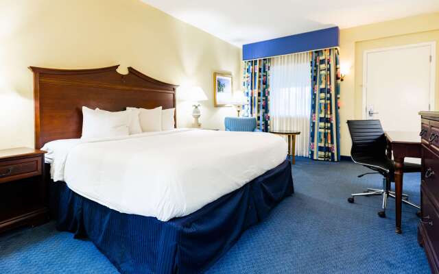 Radisson Resort at the Port