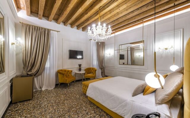 San Maurizio Luxury Suites