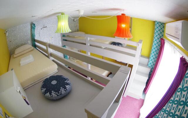 TEN To SEN Guest House Takamatsu