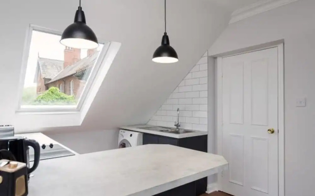 Time is Now! Beautiful Apartment in York