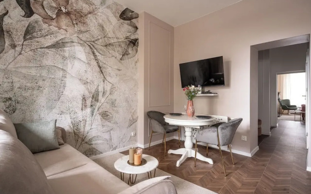 RentPlanet - Apartament Środkowa