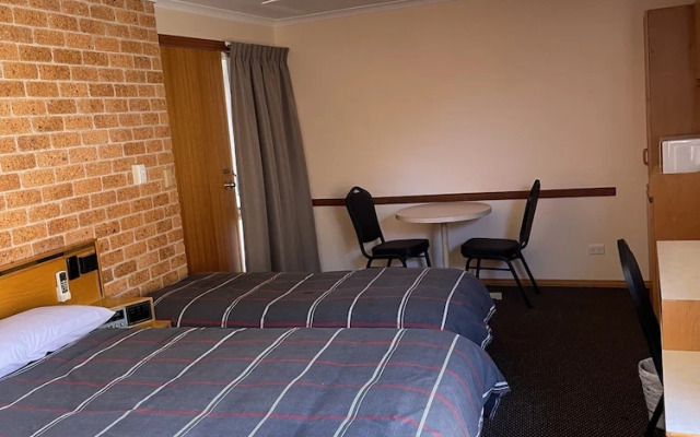 True Blue Motor Inn