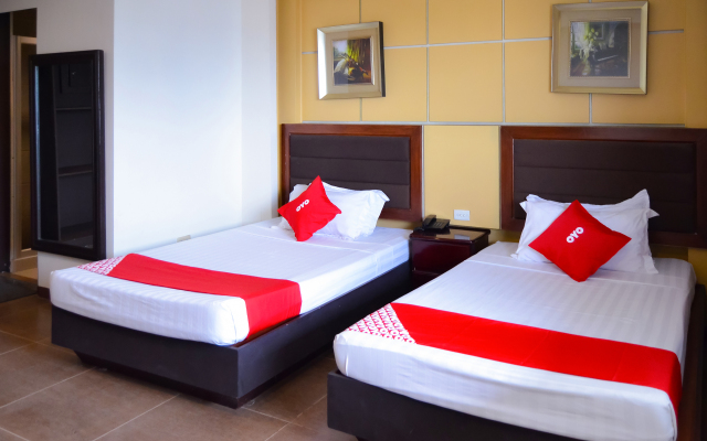 RedDoorz Plus @ Project 6 Quezon City