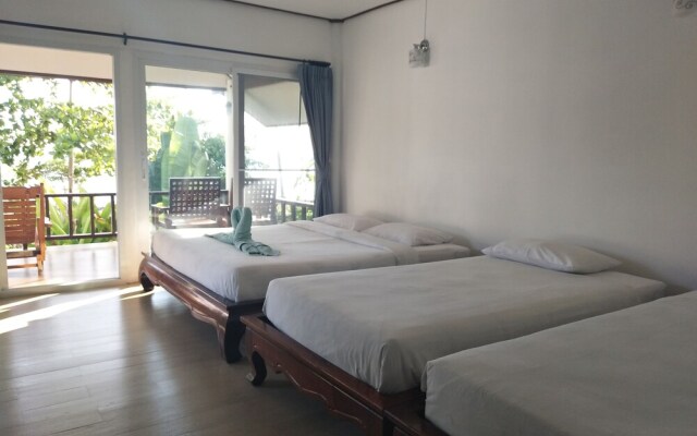 Aow Noi Resort
