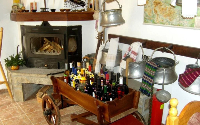 Yakovtsi Inn