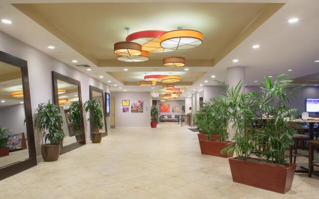 Crowne Plaza Ventura Beach by IHG