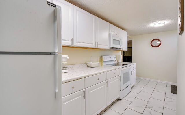 Pet-friendly Zanesville Haven w/ Game Room!