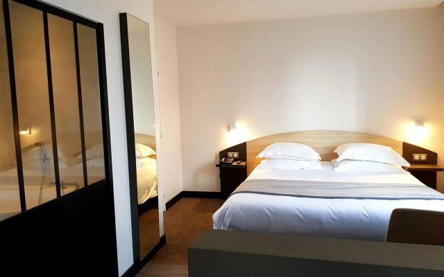 Brit Hotel de Grignan