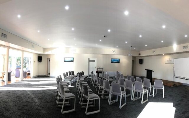 Pacific Garden Hotel