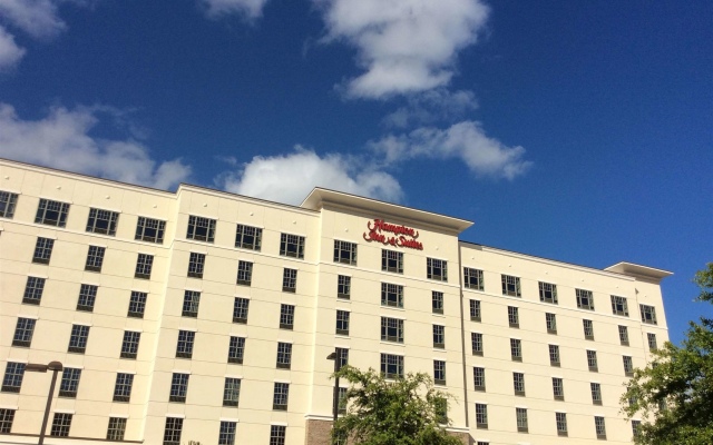 Hampton Inn & Suites Charleston Airport