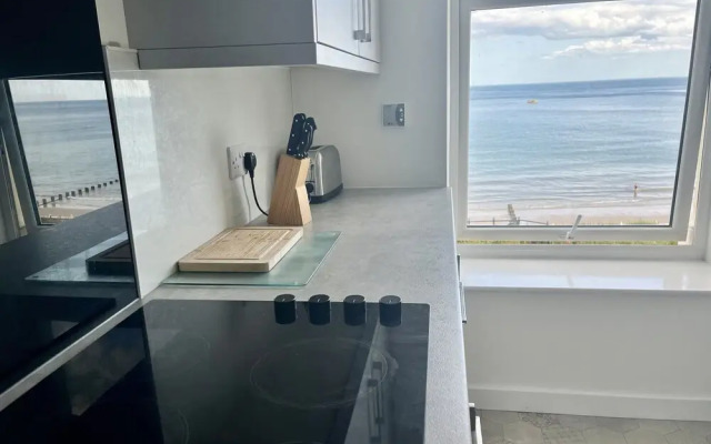 5 Seaview @ Bridlington Bay