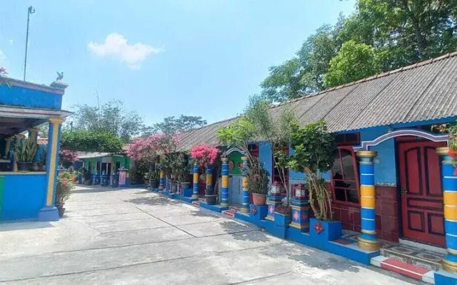 OYO 94370 Lestinn Homestay Monjali