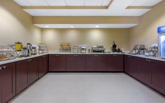 Comfort Inn & Suites SW Houston Sugarland