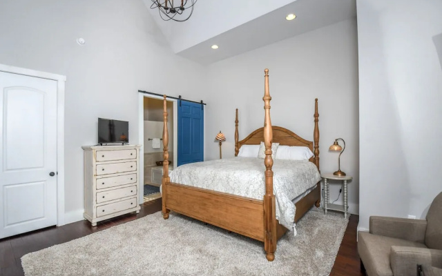 Biltmore Chalet by Taylor Made Deep Creek