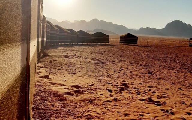 Desert Bird Camp