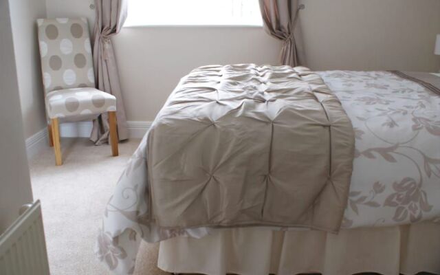 Eske Villa Bed & Breakfast