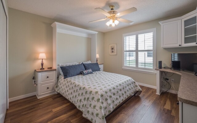 Hildalgo 489 by White Pelican VR